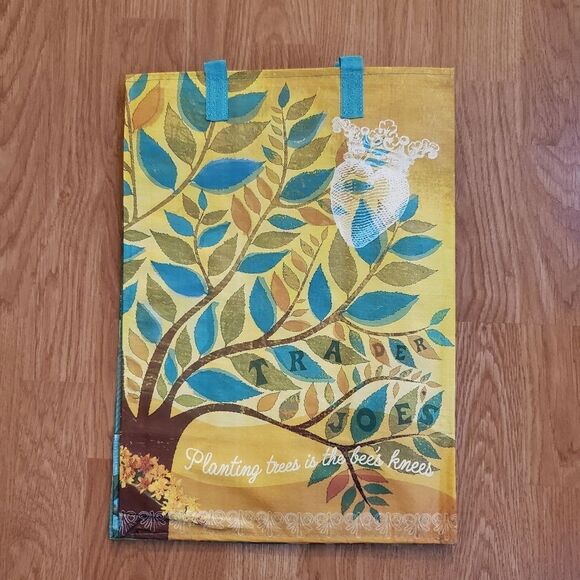 Trader Joe’s Nebraska Reusable Shopping Tote Bag - Picture 2 of 9
